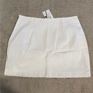 Line & Dot White Women's Skirt